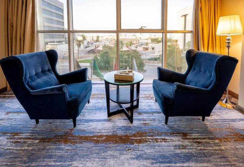 Quarto Estandar, Hayat Al Riyadh
