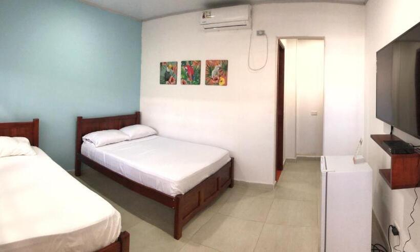 ベーシックトリプルルーム, Apartahotel Caribe Diez