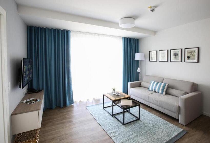 Люкс с Балконом, Appartementhotel Fidelio