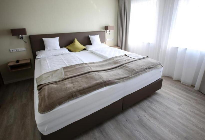Люкс, Appartementhotel Fidelio