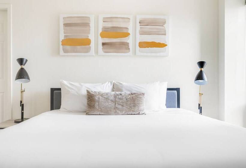Családi Apartman, Kasa South Loop Chicago