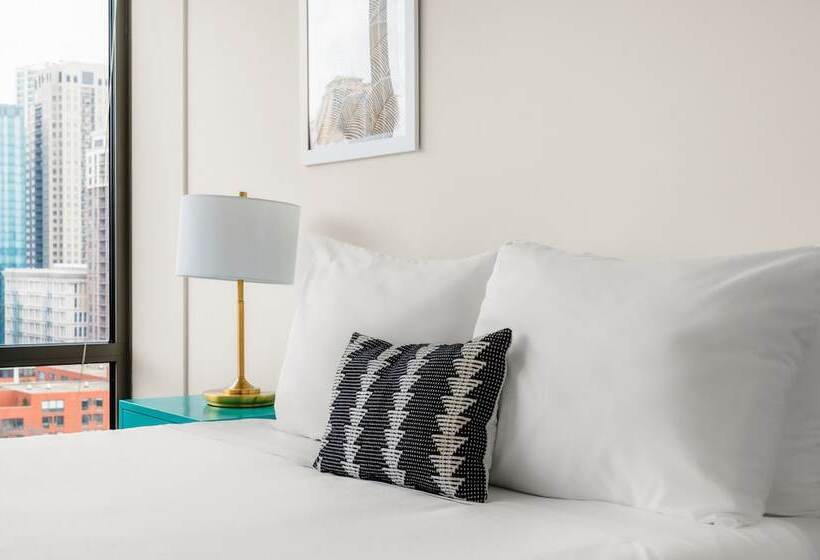 Családi Apartman, Kasa South Loop Chicago