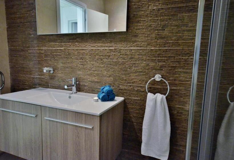 اتاق اکونومی, City Living Suite Tk 2 Rm 4