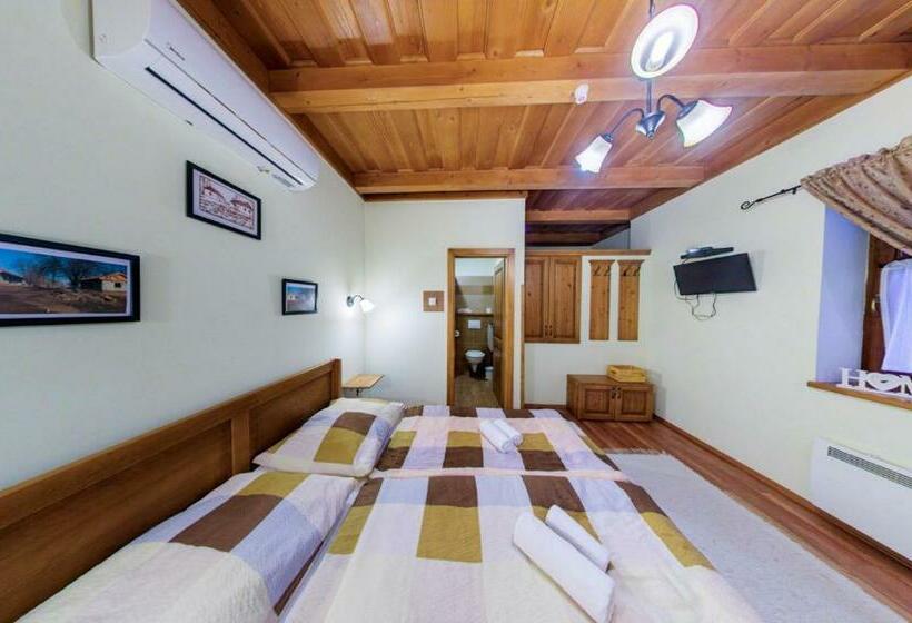 Номер Стандарт, Tóth Vendégház és Apartmanház újfehértó