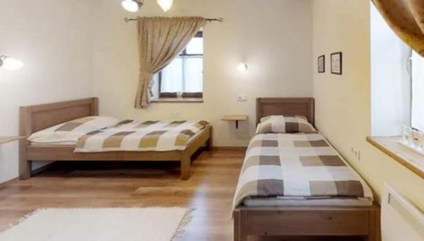Номер Стандарт, Tóth Vendégház és Apartmanház újfehértó