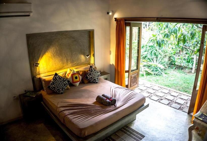 Villa 1 Chambre Vue Jardin, Surf N Sun   Arugam Bay