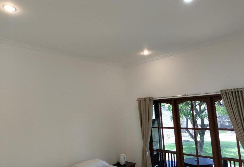 Номер Deluxe, Bayumantra Bungalows