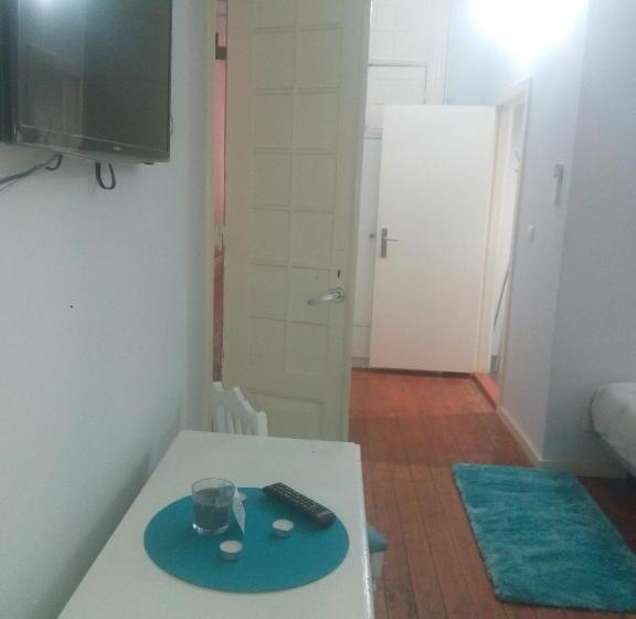 اتاق استاندارد با چشم‌انداز باغ, Jualis Guest House