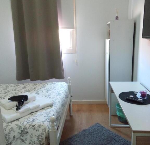 اتاق سوپریور با چشم‌انداز باغ, Jualis Guest House