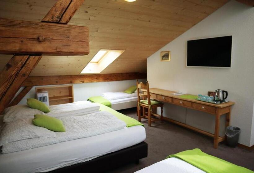 Четырехместный Номер Стандарт, Gruyère Rooms