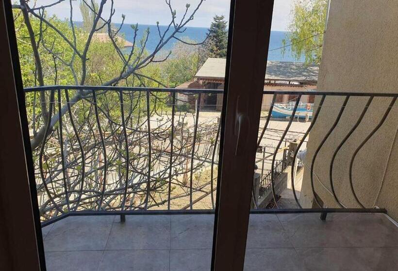 Номер Стандарт Вид на Море, Family Hotel Pier
