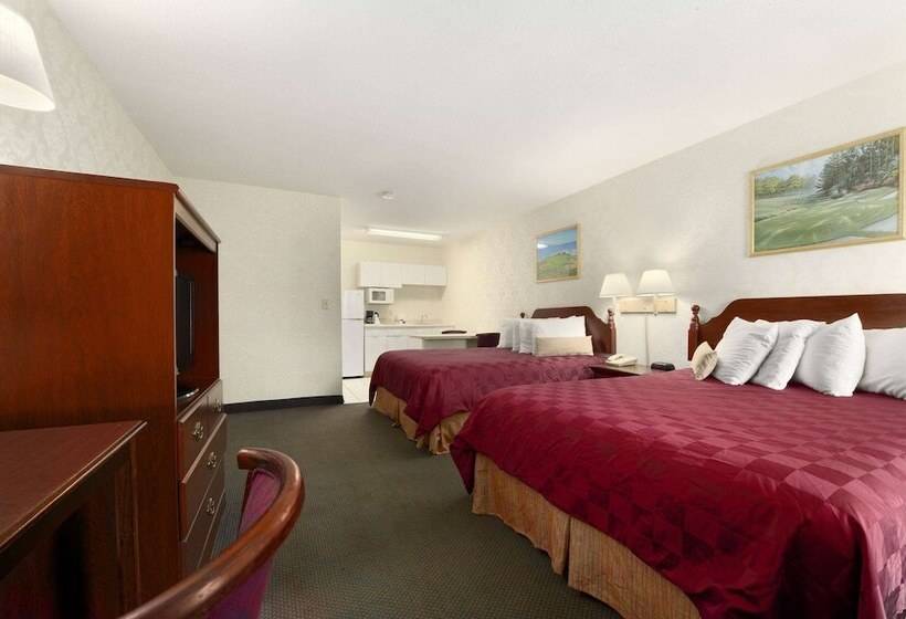 Номер Стандарт 2 Двуспальные Кровати, Days Inn By Wyndham Augusta / Fort Eisenhower