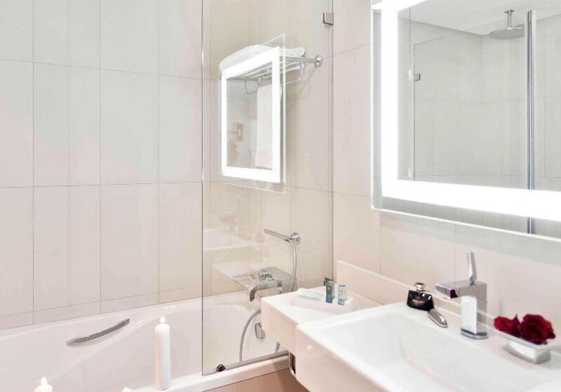 Номер Стандарт, Holiday Inn Express & Suites Locust Grove By Ihg