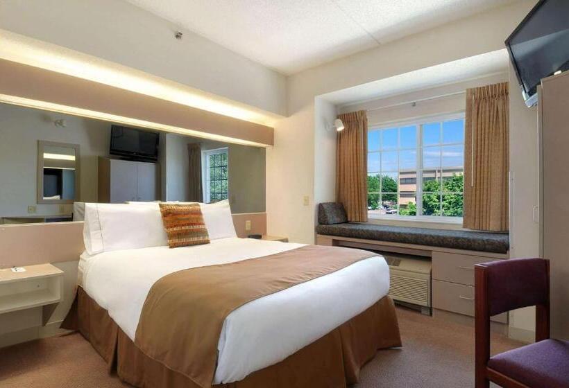 Номер Стандарт, Microtel Inn & Suites By Wyndham Bloomington Msp Airport