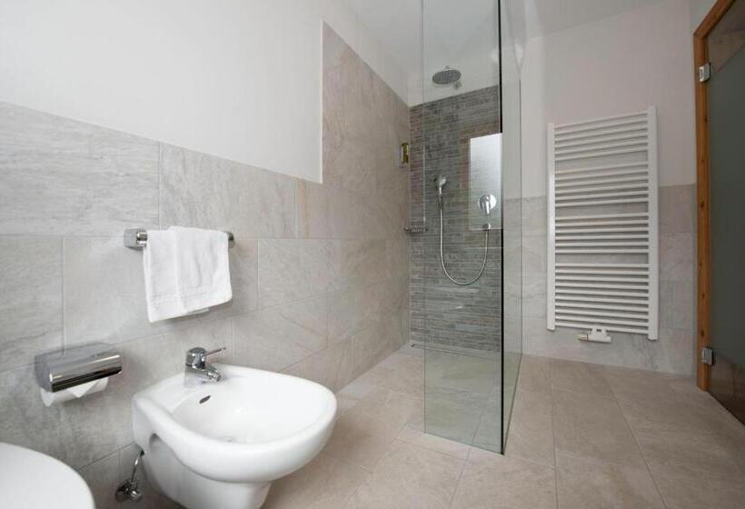 اتاق سوپریور با بالکن, Garni Hotel Geier
