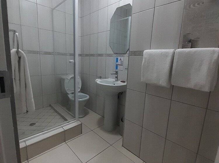 Семейный Номер, Ecotel Southgate