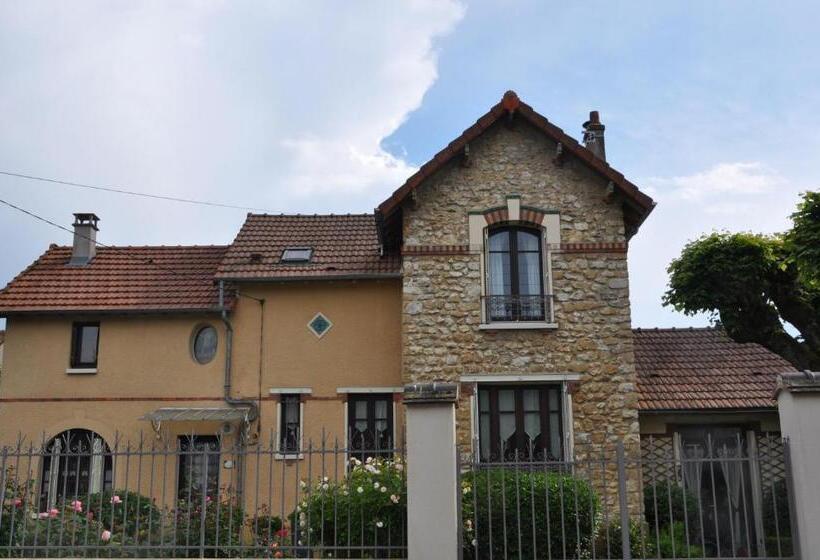 اتاق استاندارد با چشم‌انداز باغ, Villa Le Cloky