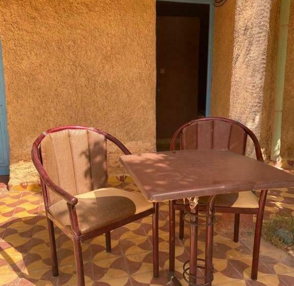 غرفة قياسية مزوَّدة بتراس, Gite D étape Khettara Oasis