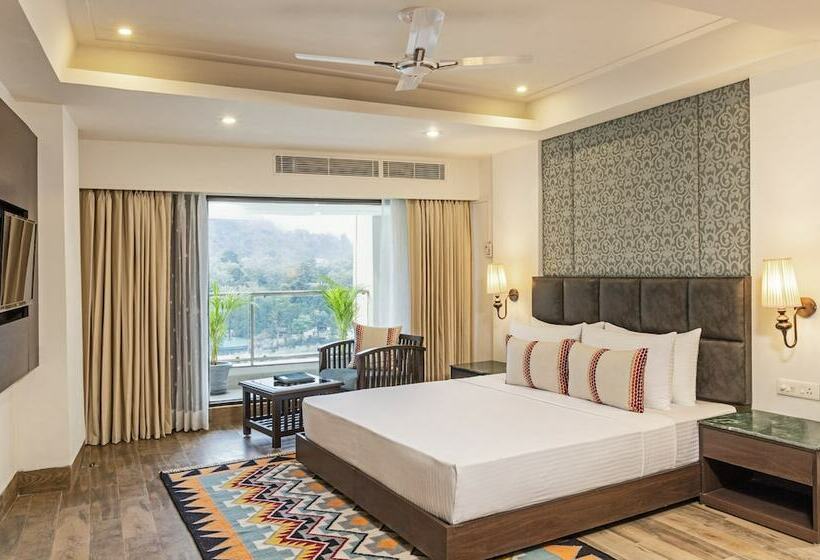 Люкс Повышенной Комфортности, Lemon Tree Hotel Tapovan Rishikesh