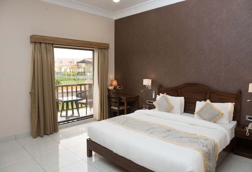 Дом 1 Спальня, Sun Hotel And Resort, Mount Abu