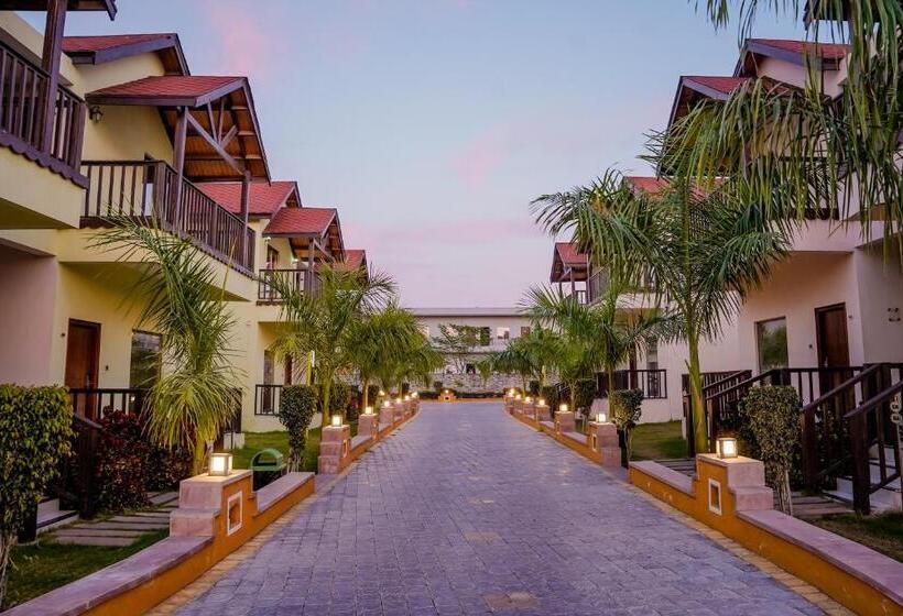 Стандартный Номер Кровать Кинг, Sun Hotel And Resort, Mount Abu