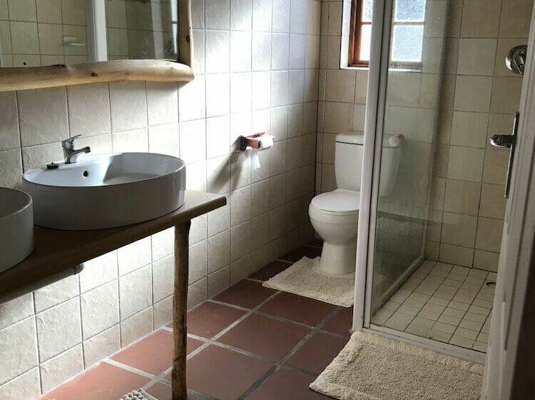 Дом 3 Спальни, Goedvertrou Guest Farm