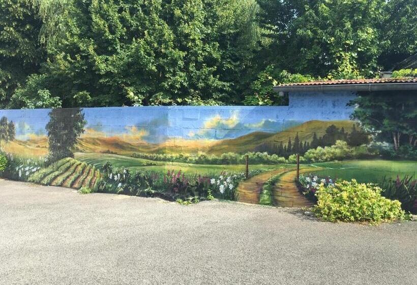 Номер Стандарт Трехместный, L Auberge Fleurie