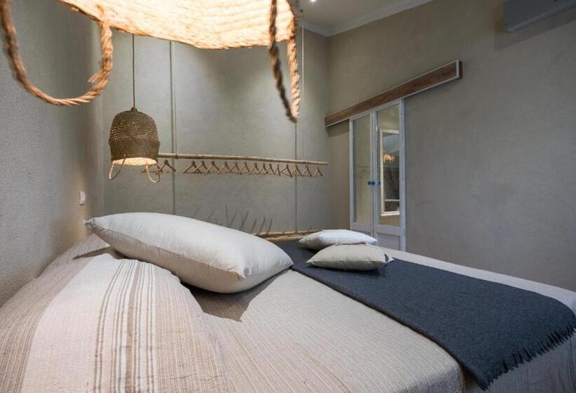 수피리어 스위트, Morf Suites
