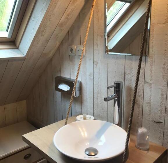 Студия Deluxe, A L Orée Du Bois