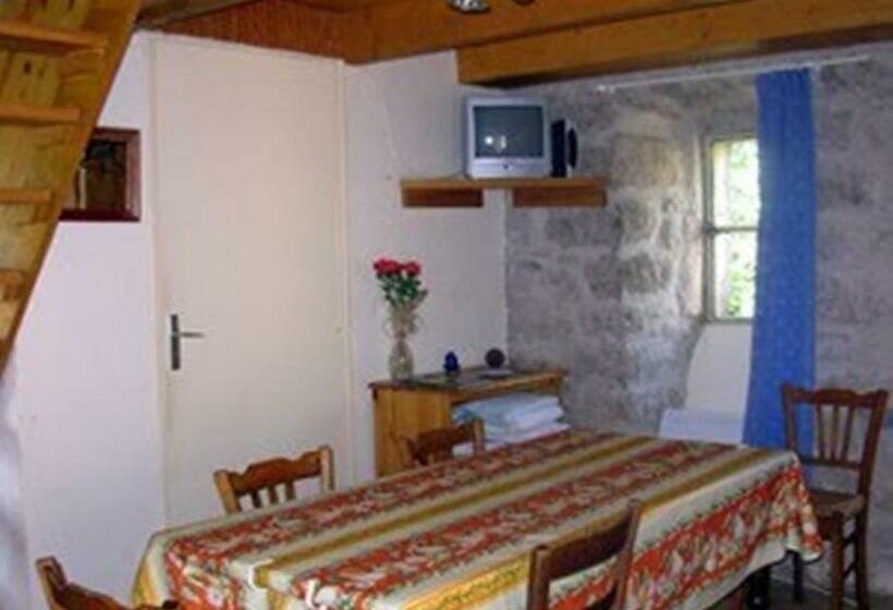 Дом 1 Спальня, Ferme Auberge La Tindelle