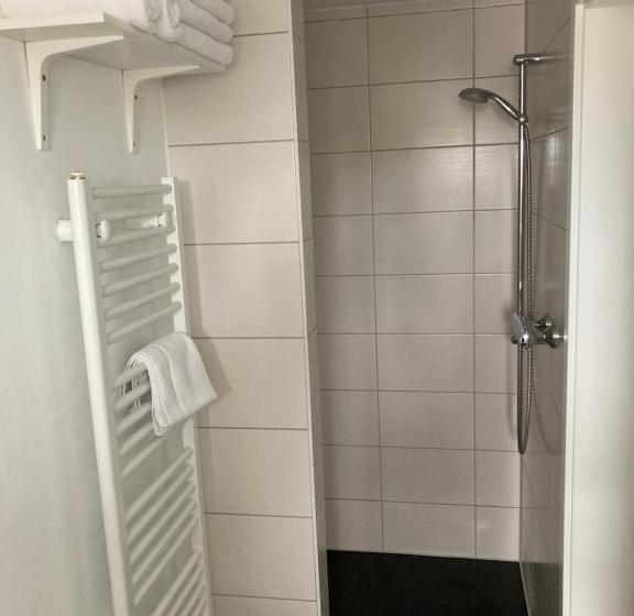 Апартаменты 2 Спальни, Guest House Dommitzsch