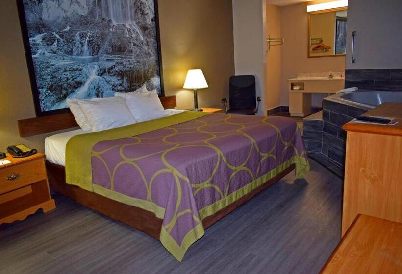Люкс Deluxe Кровать Кинг, Super 8 By Wyndham Fort Chiswell Wytheville Area