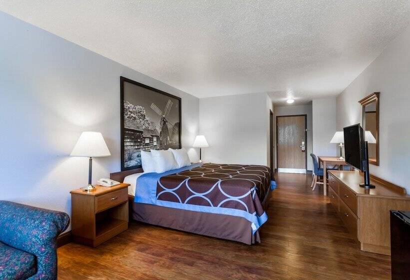 Номер Deluxe, Super 8 By Wyndham Cobleskill Ny