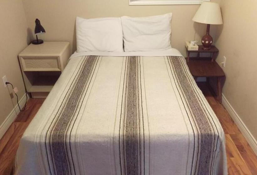 带3个卧室的公寓, Bay Lake Inn   Frontiersman Motel