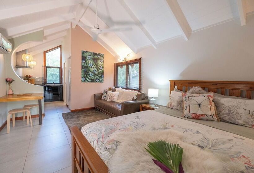스탠다드 스튜디오 더블 침대, Airlie Beach Eco Cabins   Adults Only