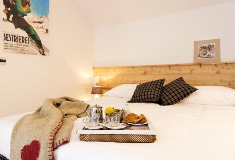 اتاق خانوادگی, Aparthotel Claviere