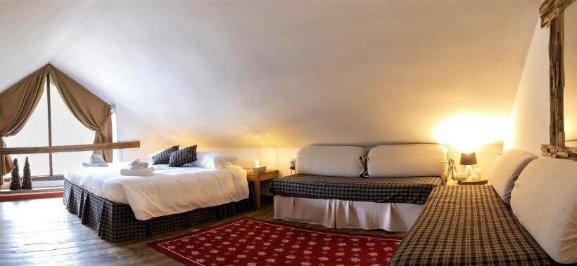 استودیو خانوادگی, Aparthotel Claviere