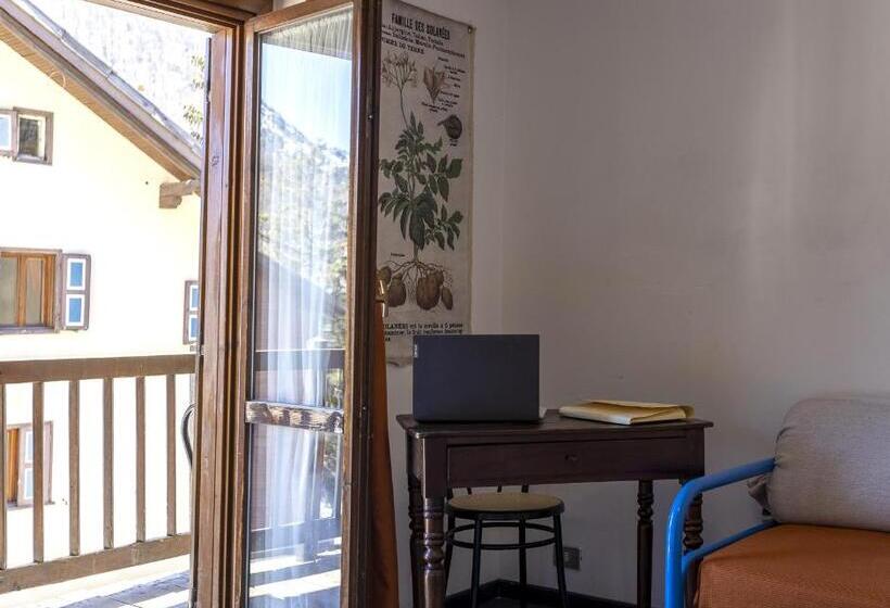 اتاق استاندارد سه نفره, Aparthotel Claviere