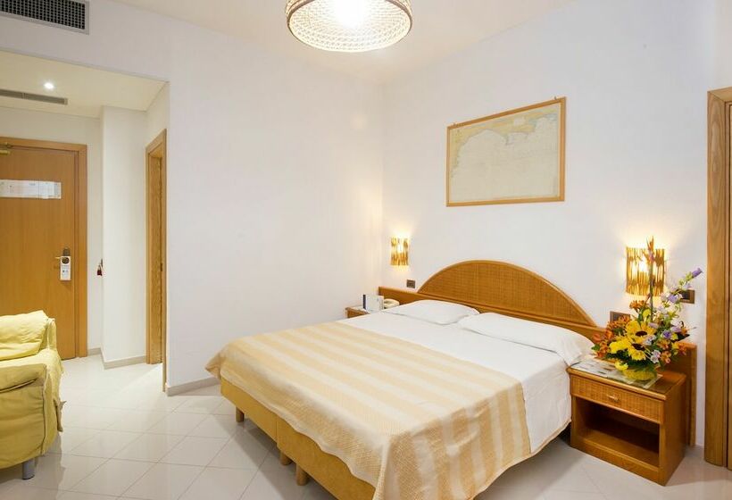 اتاق استاندارد سه نفره, Ecoresort Le Sirene   Caroli Hotels