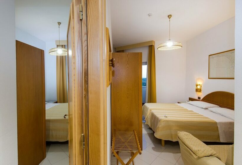 اتاق استاندارد سه نفره, Ecoresort Le Sirene   Caroli Hotels