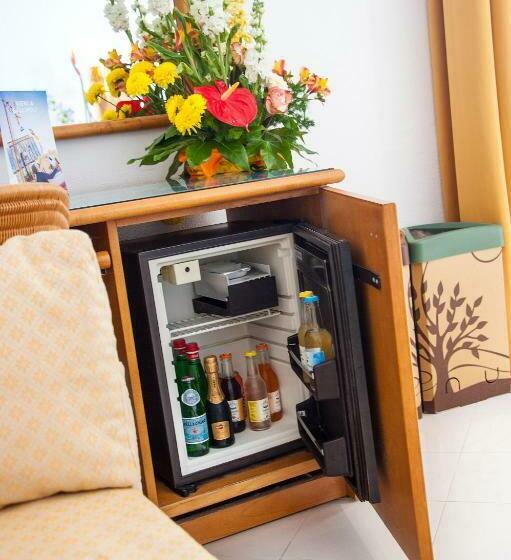 Четырехместный Номер Стандарт, Ecoresort Le Sirene   Caroli Hotels