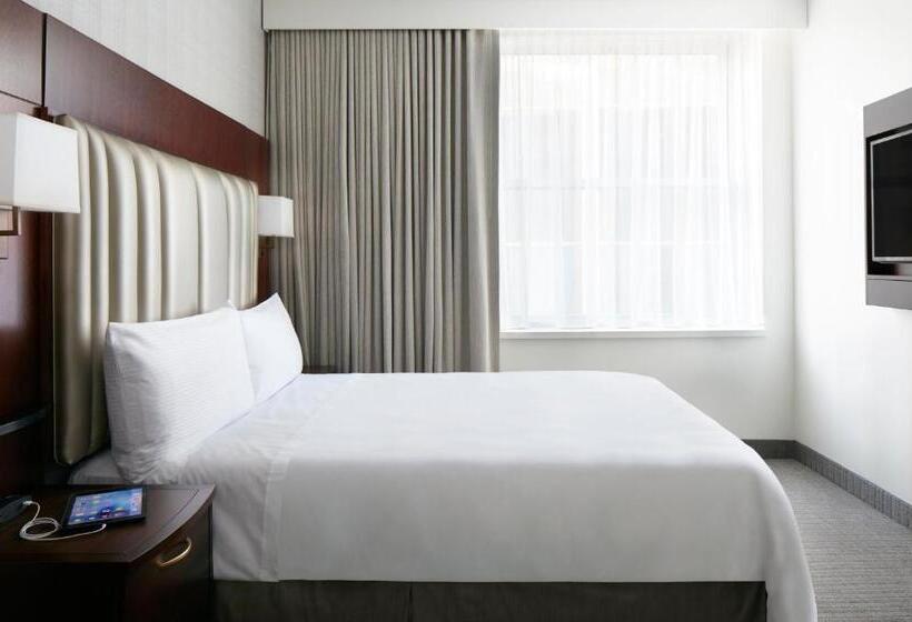 Номер Deluxe, Club Quarters Hotel Faneuil Hall, Boston