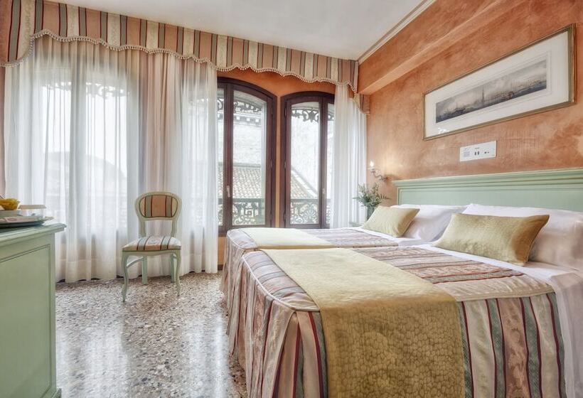 اتاق استاندارد, Firenze