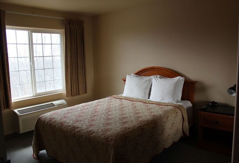 Люкс, Grand View Inn & Suites