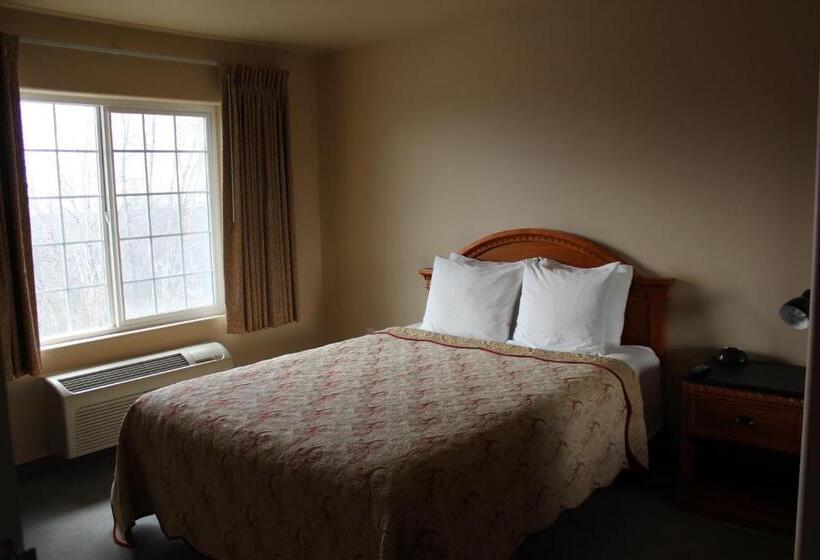 Люкс, Grand View Inn & Suites