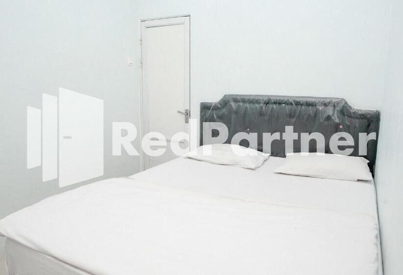 Номер Superior, Happy Inn Puspo Mitra Reddoorz