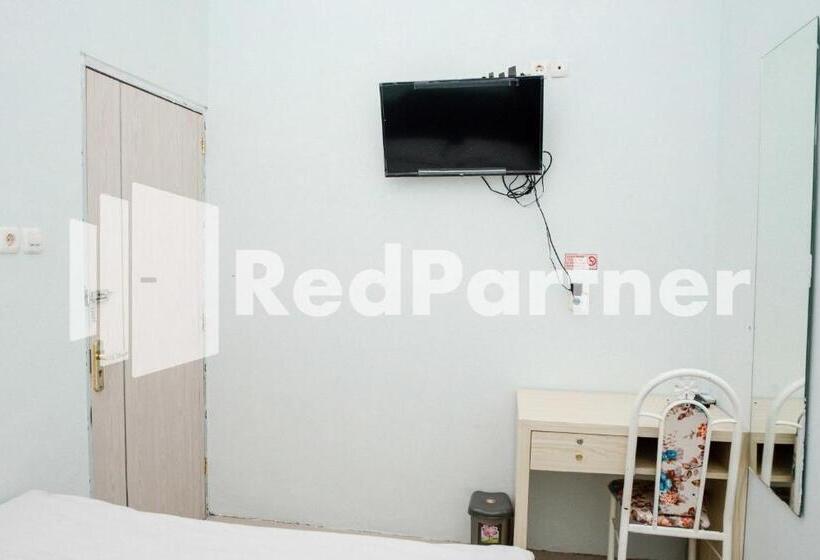 Номер Superior, Happy Inn Puspo Mitra Reddoorz