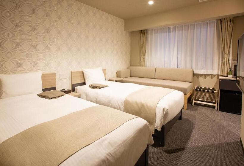 Номер Deluxe, Kuretake Inn Osaka Midousuji Hommachi