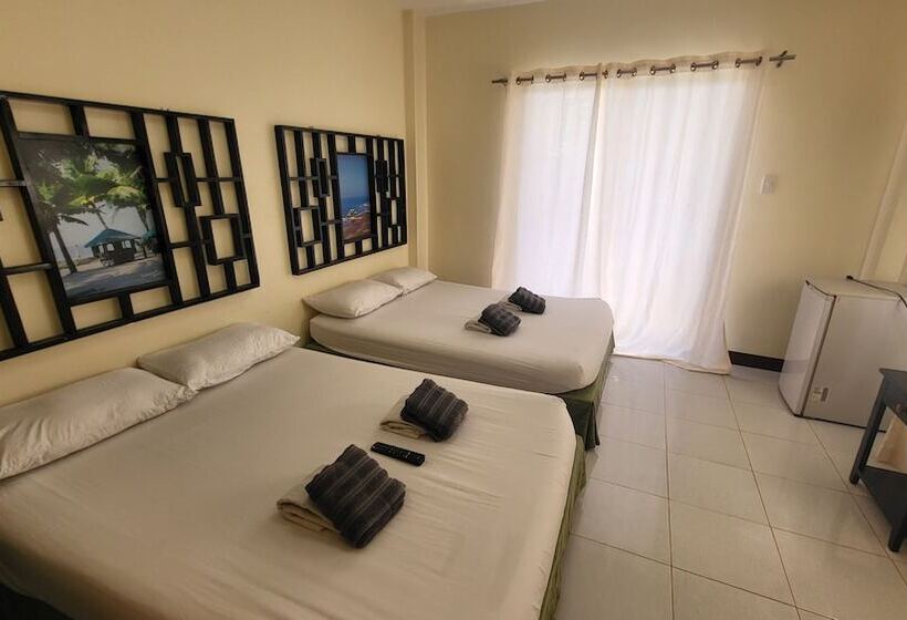 اتاق استاندارد چهار تخته, Bakasyunan Resort And Conference Center   Tanay