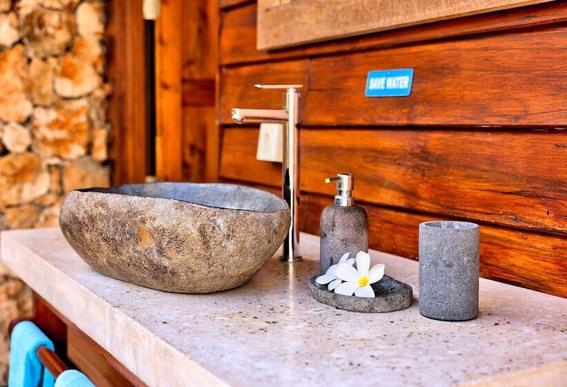 Бунгало Deluxe, Loedi Bungalows Rote